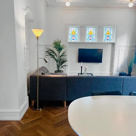 Villa Near City Centre *