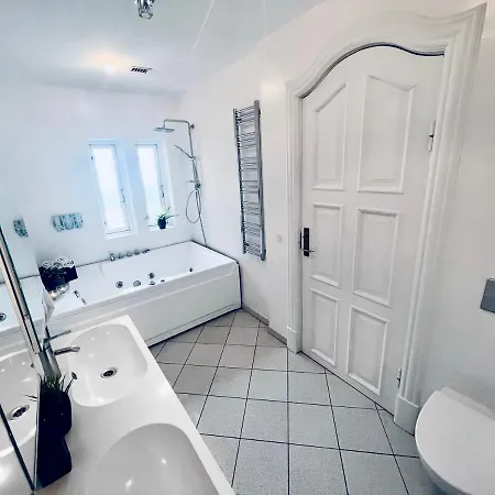 Villa Near City Centre *