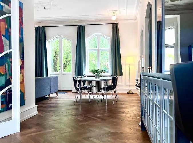 Near City Centre Copenhague