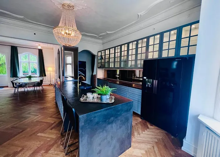 Villa Near City Centre