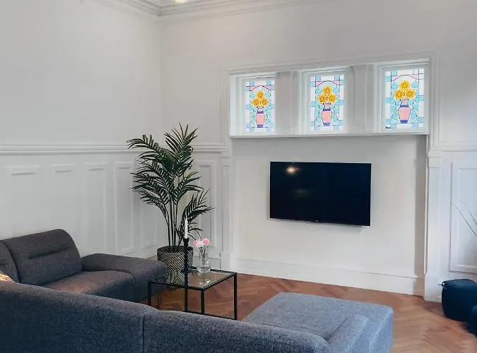 Villa Near City Centre