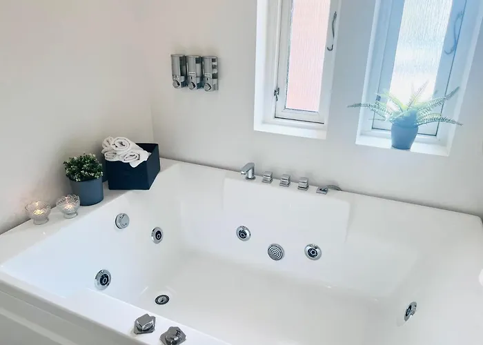 Villa Near City Centre *